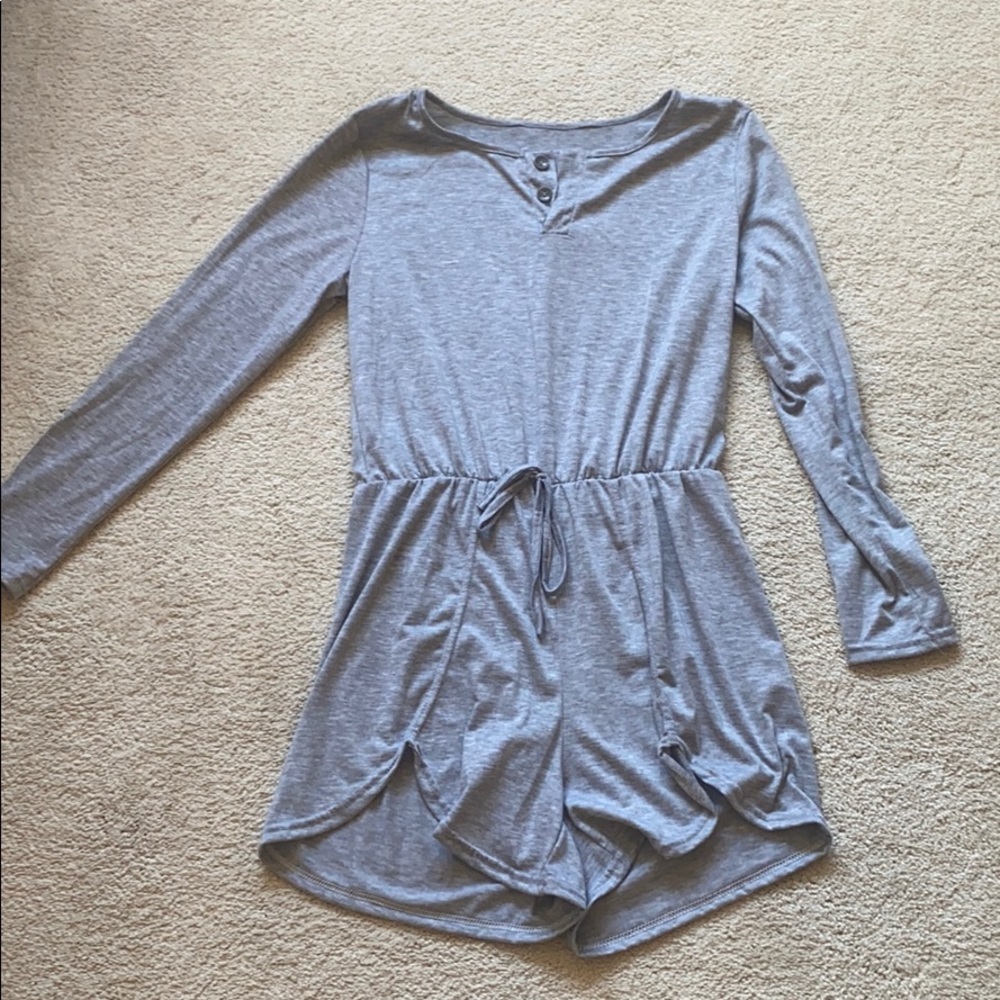 Long sleeve romper